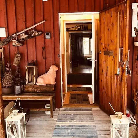 Taikaloora-lomahuoneisto Oulujaervi * Vaala