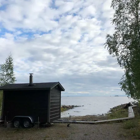 Taikaloora-lomahuoneisto Oulujaervi * Vaala